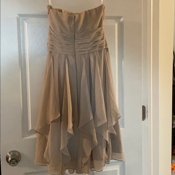 Dress - Picture 2 of 4